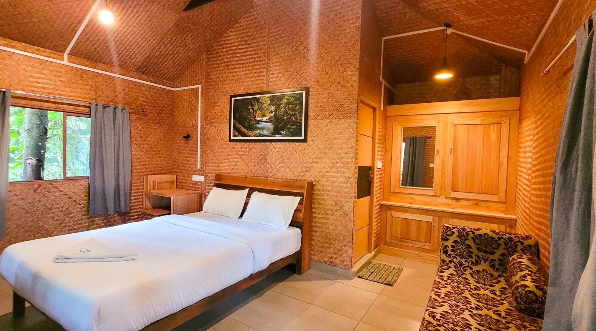 Monsoon Retreats Ecostay- Treehouse Thekkady Exterior foto